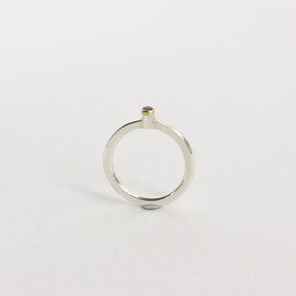 LA149: Slim amethyst ring