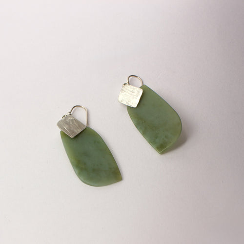 JMR260: Pounamu earrings