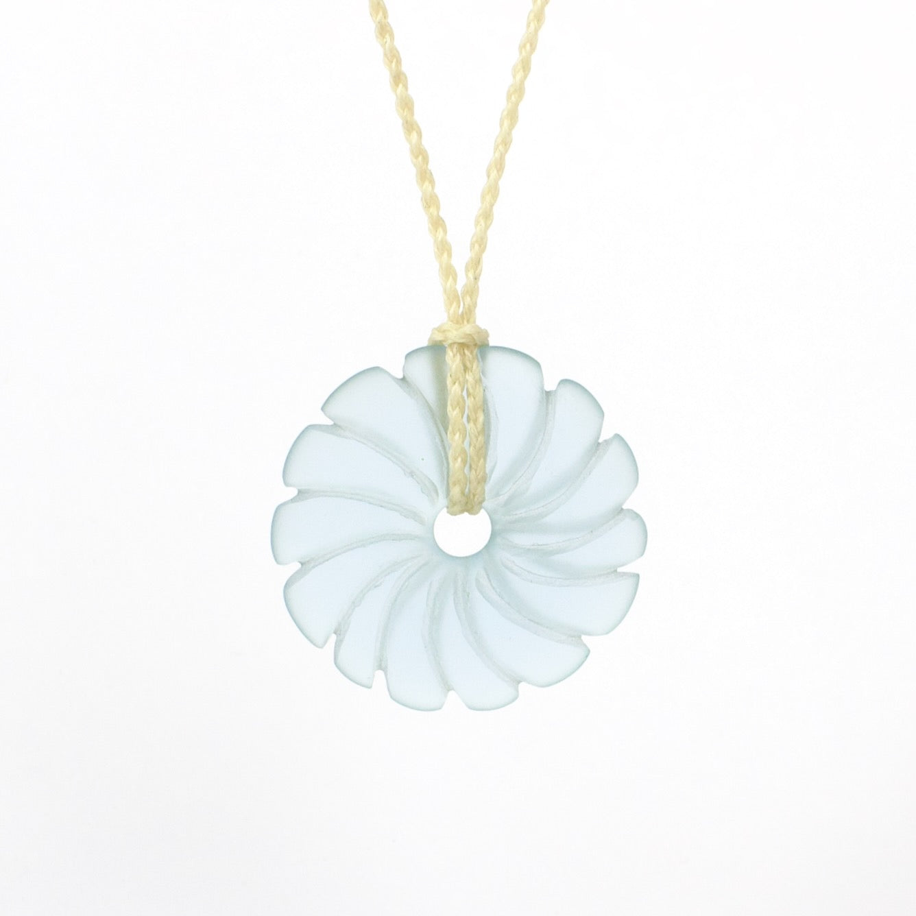 GSM18: Shell pendant, dichroic purple/blue