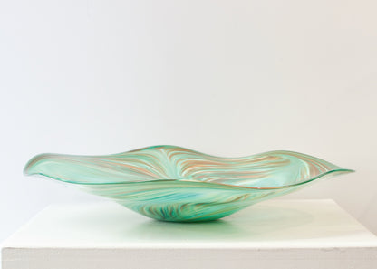 JCU407: Kererū feather platter