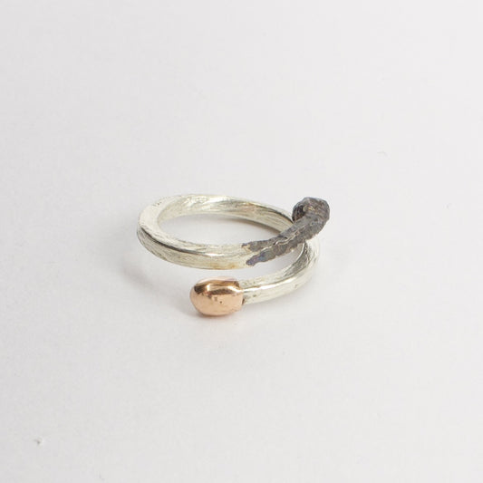 DM: Burnt and live matchstick ring