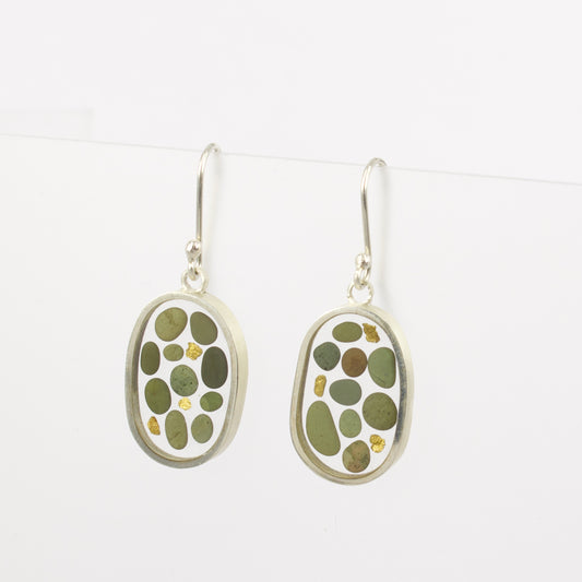ACT470: Arrow river gold earrings