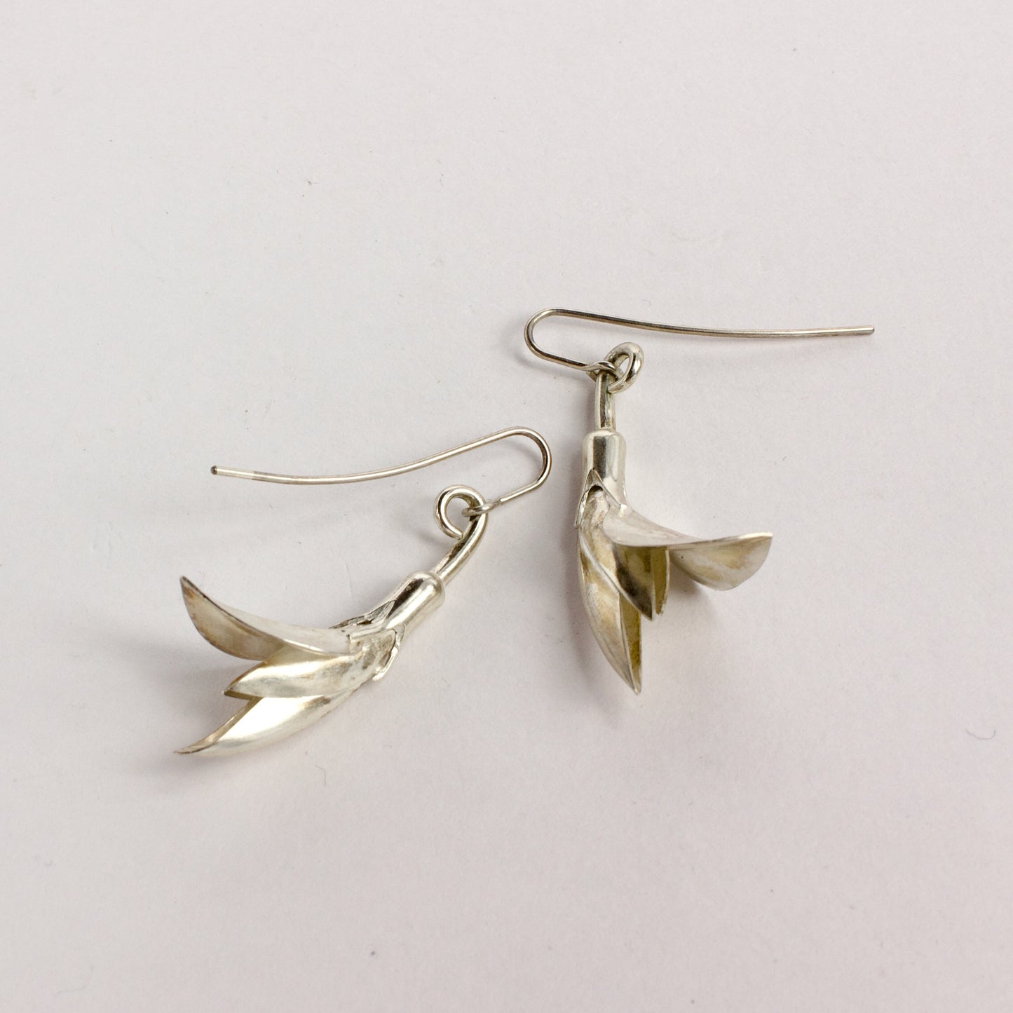 JB122: Broom earrings