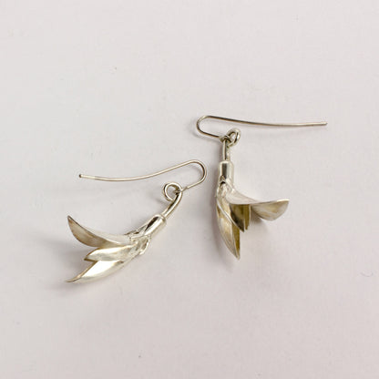 JB122: Native broom flower earrings