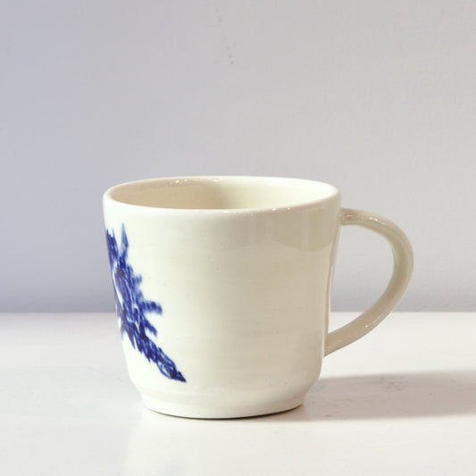 JLA37: Cone shell mug