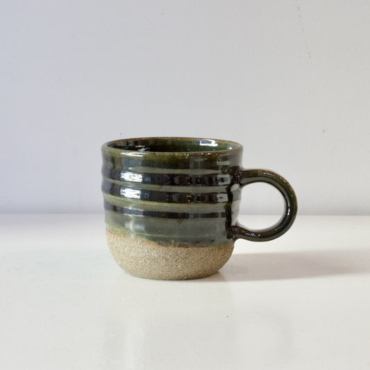 HP105: Glazed stoneware mug