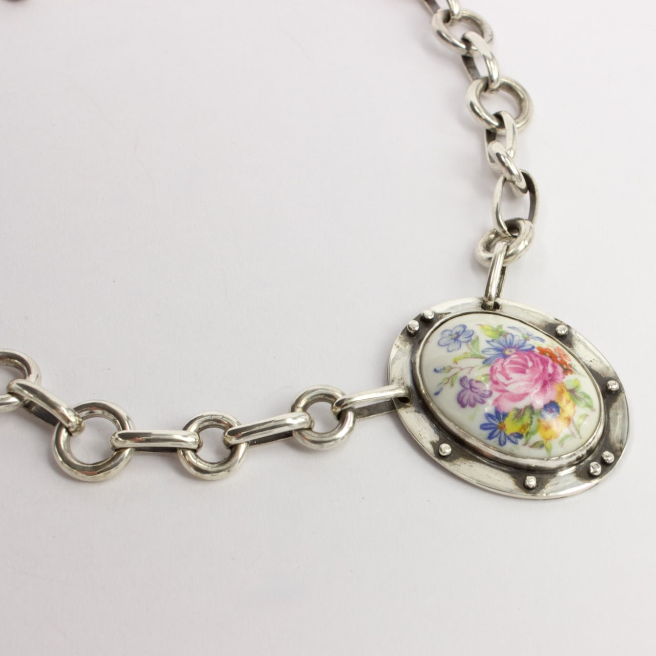 NG104: Vintage Limoges necklace