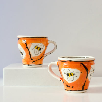 PH: Orange bee cups