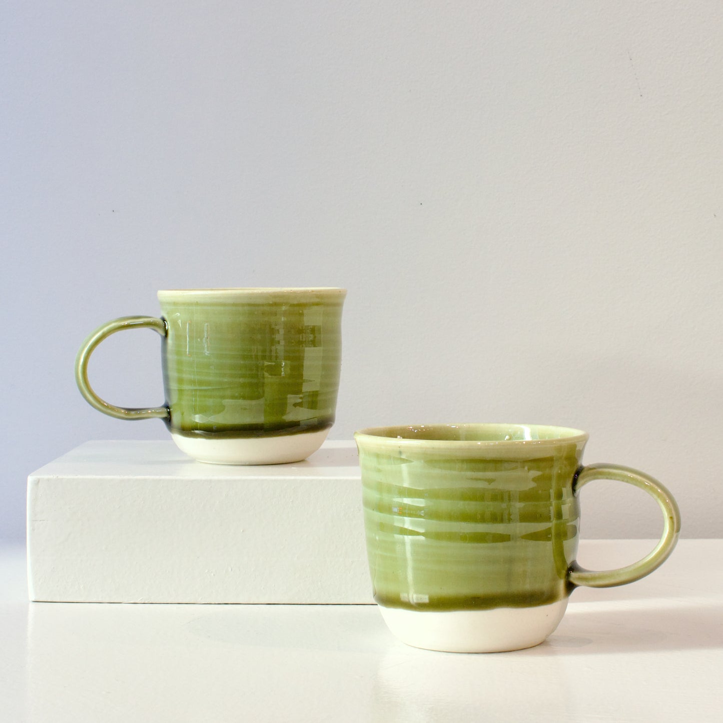HP: Olive green cups