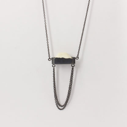 VM101: Mountain pendant