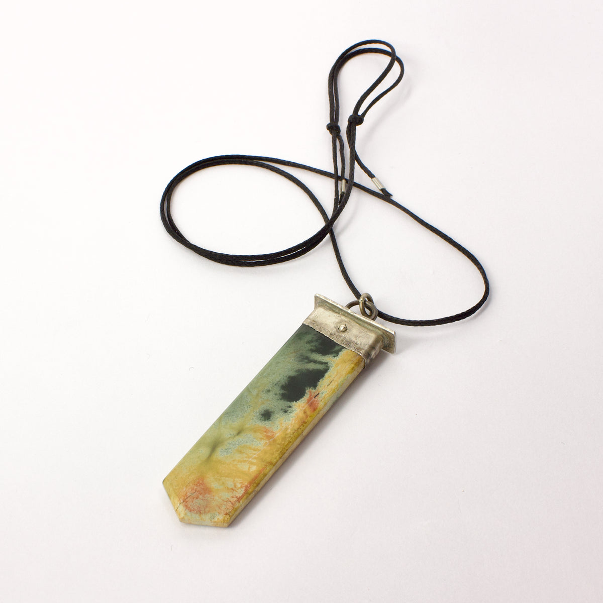 NA164: Pounamu and sterling silver pendant