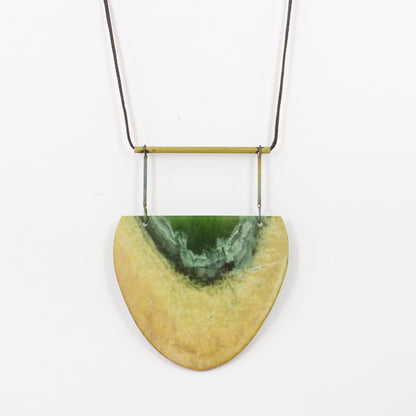 NA173: Pounamu and titanium pendant