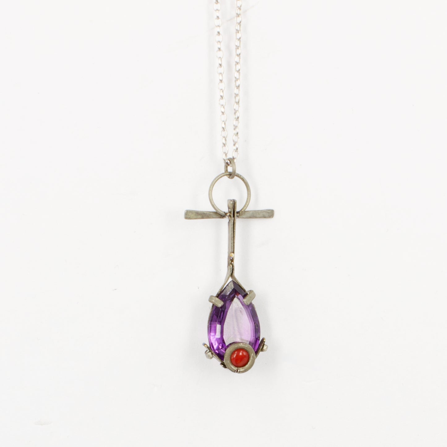 NA188: Amethyst and coral pendant
