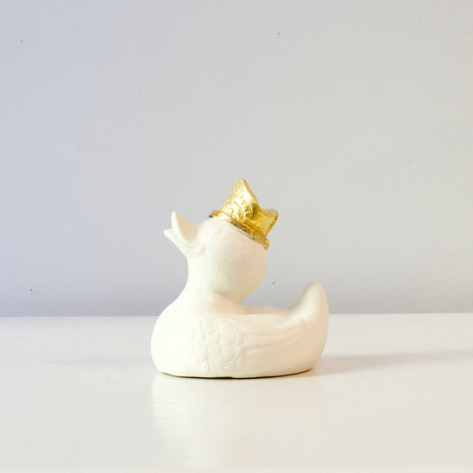 NML256: King Ducky - white