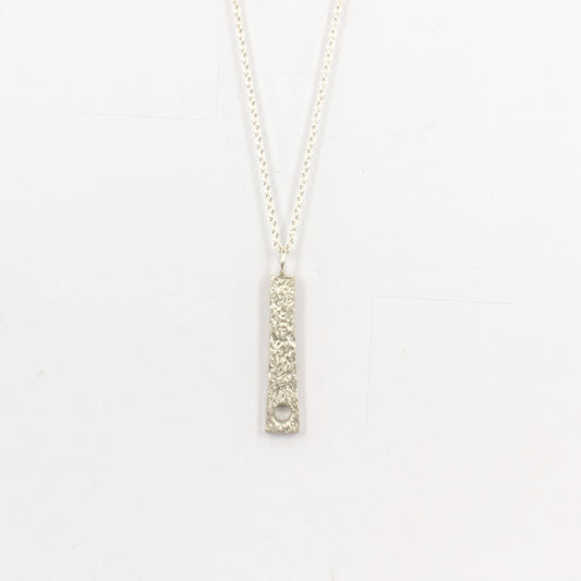 JMU140: Textured pendant