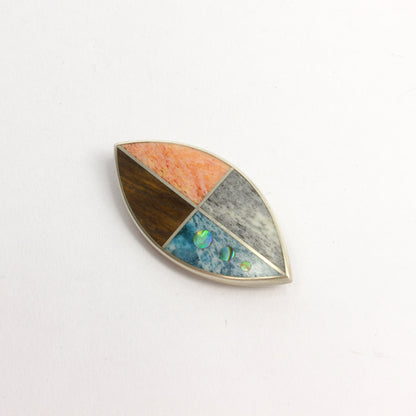 JA92: Five elements brooch