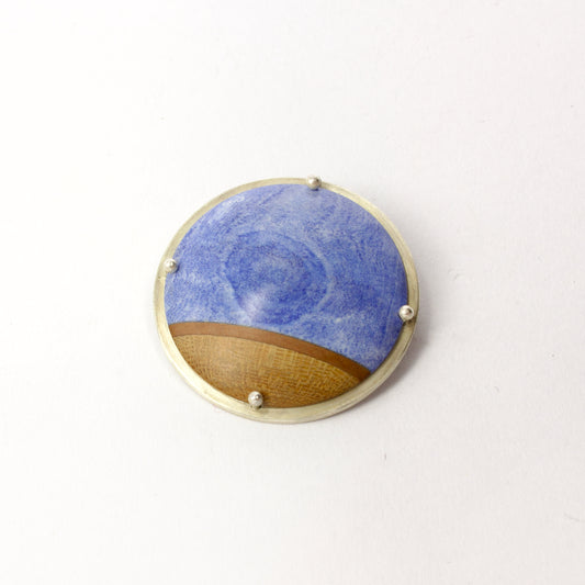 JA94: Landscape brooch
