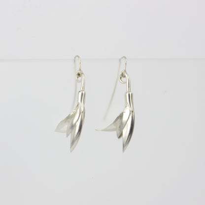 JB122: Native broom flower earrings