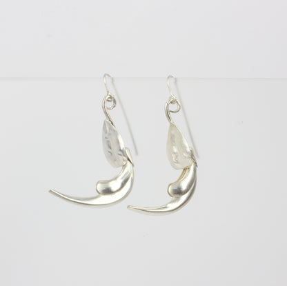 JB125: Kākābeak earrings