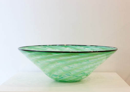 JCU413: Shell bowl - jade green