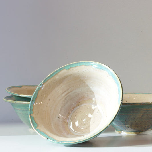 JLA: Blue-green bowls