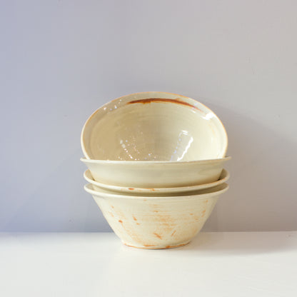 JLA: Sand coloured bowls with orange detail