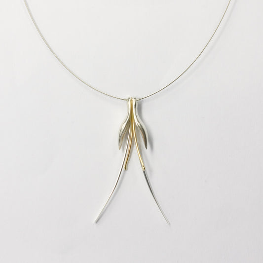 KS188: Fuchsia necklace with gold stalks