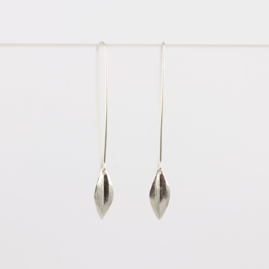 KS139: Leaf earrings - long hook