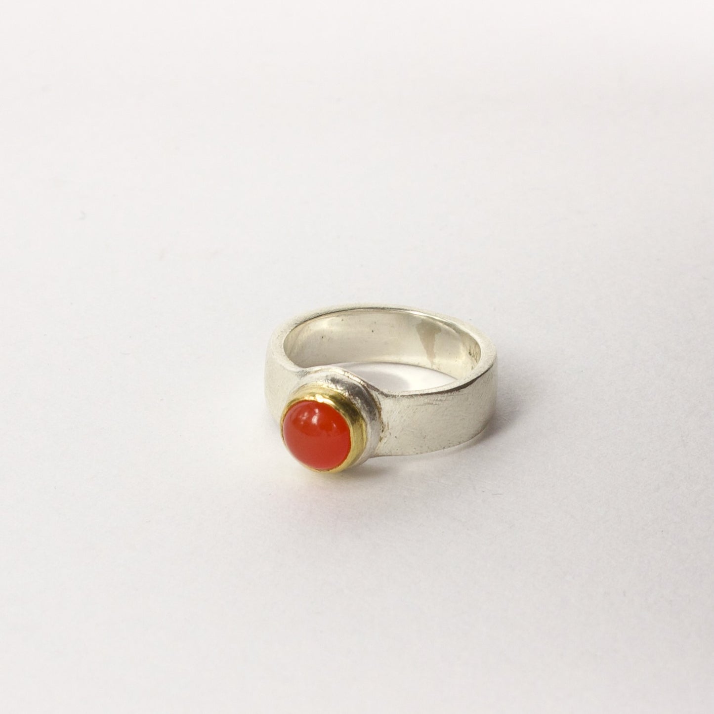 LA109: Carnelian ring