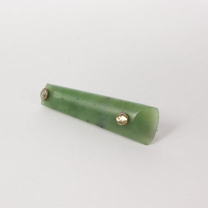 NA112: Pounamu bar brooch