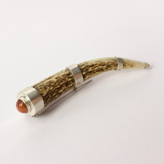 NG69: Antler brooch