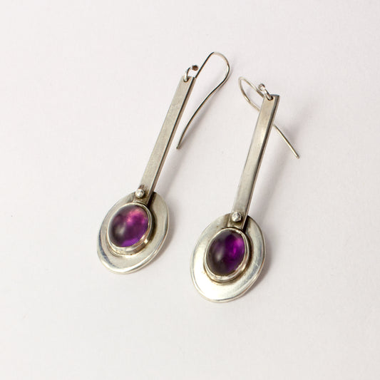 NG91: Matte oval amethyst lollipop earrings