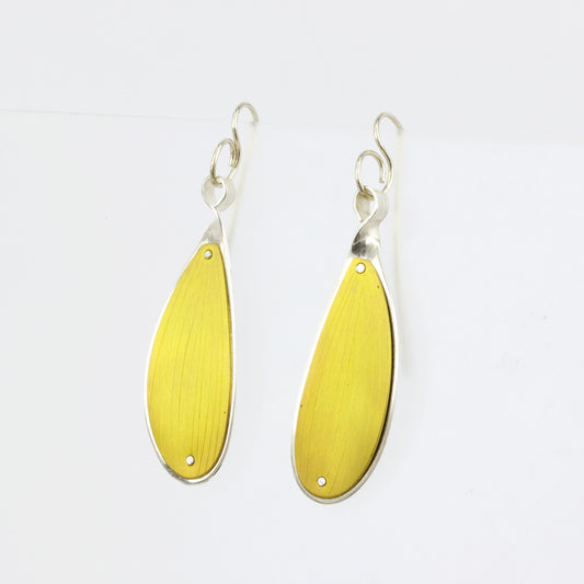 RB122: Small Kauri leaf earrings - gold