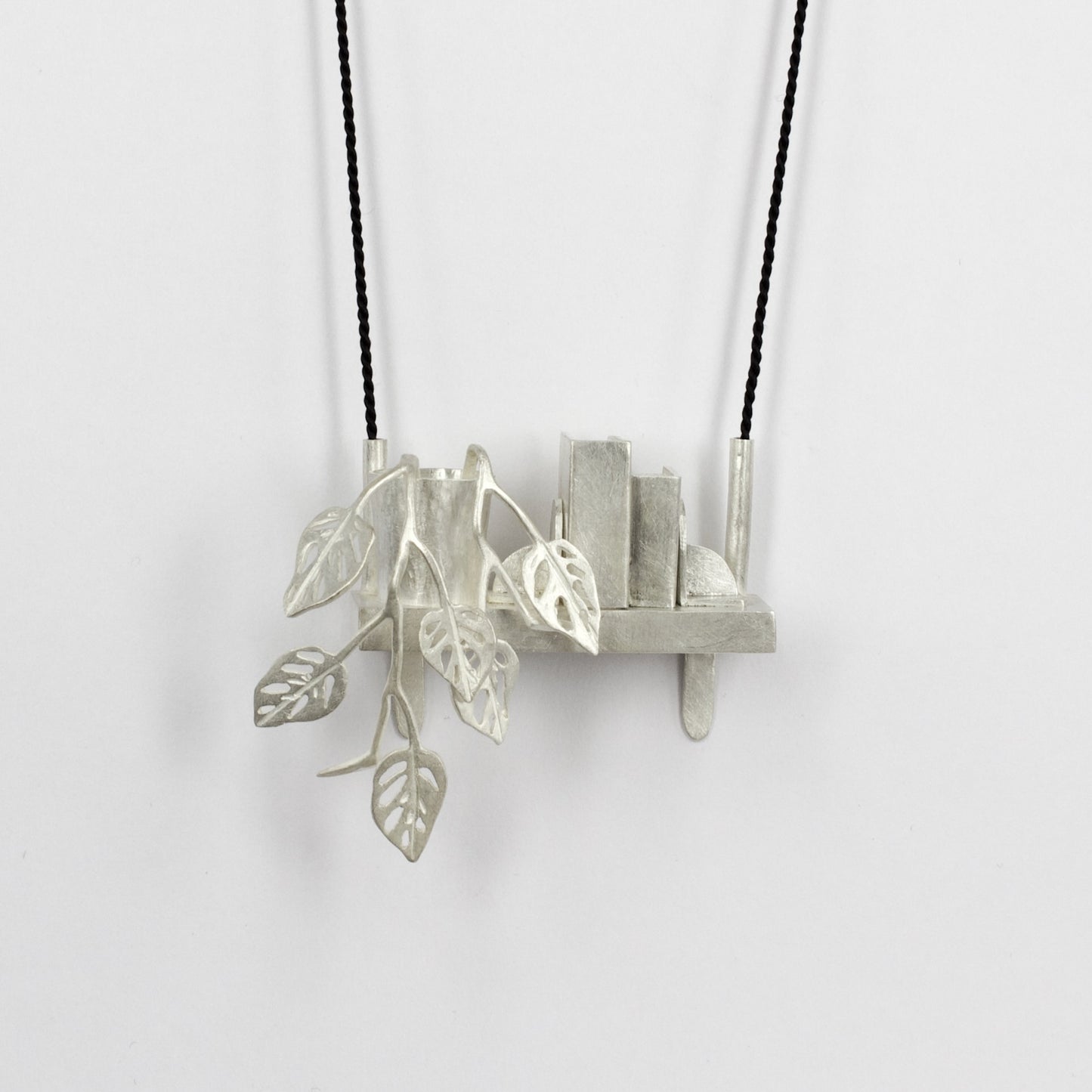 RF192: Bookshelf Right pendant