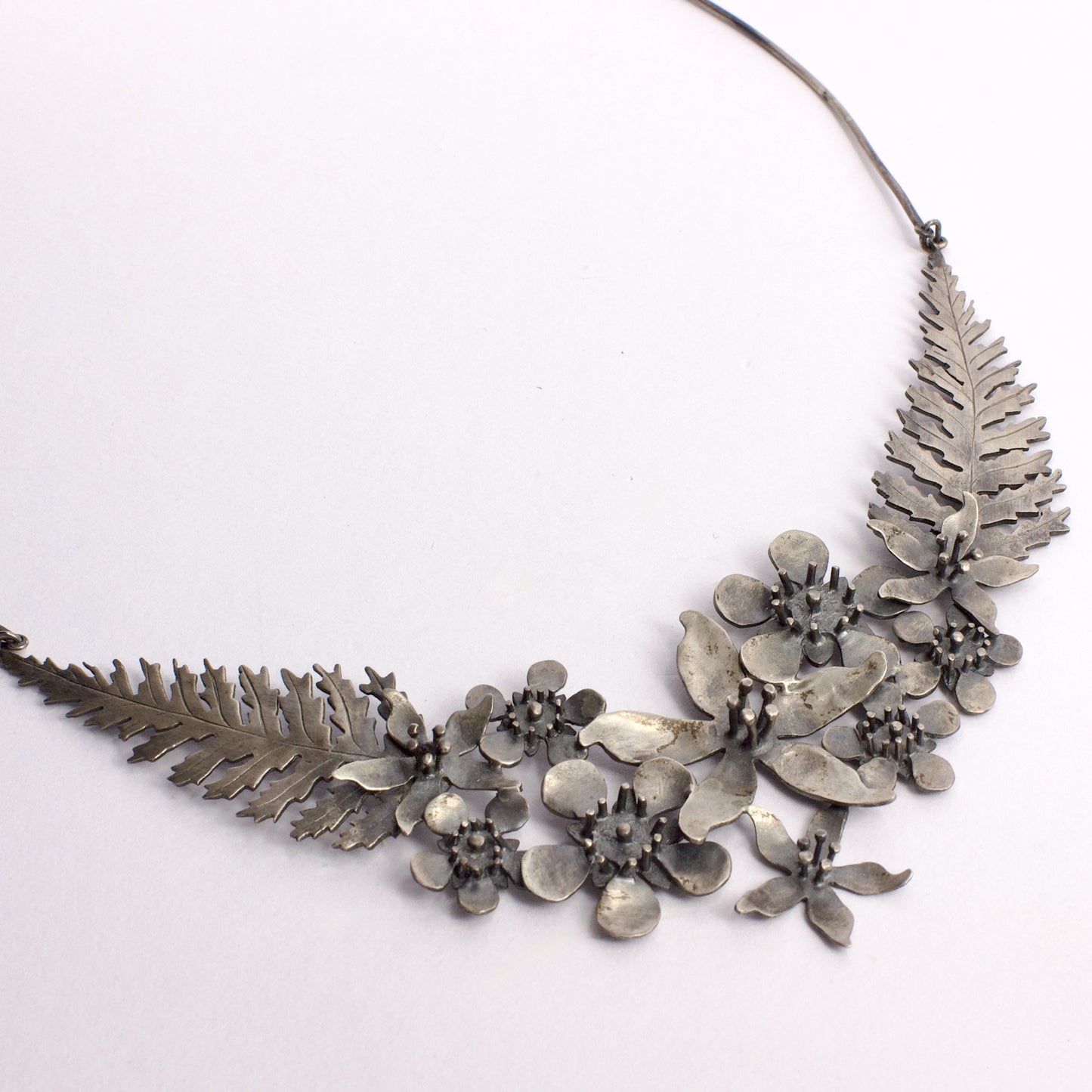 RF29: Fern and flower necklace