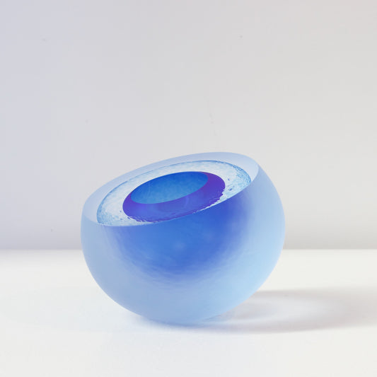 RH401A: Frosted double bubble geode - blue/pale blue