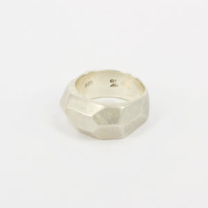 RK08: Geo ring