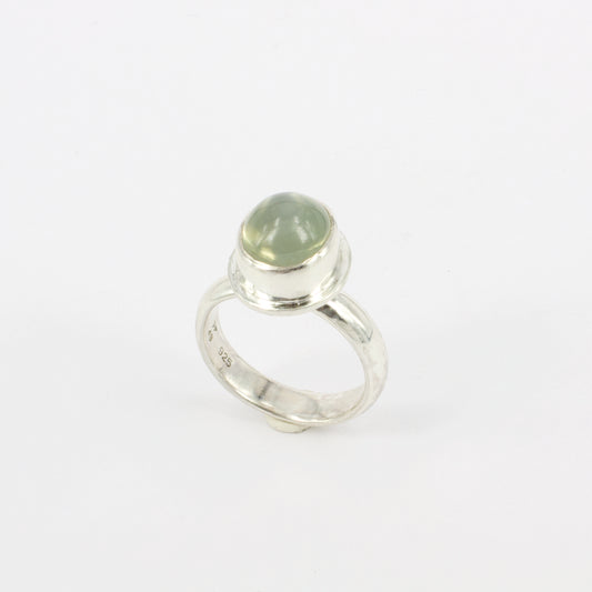 RK20: Aquamarine cabochon ring