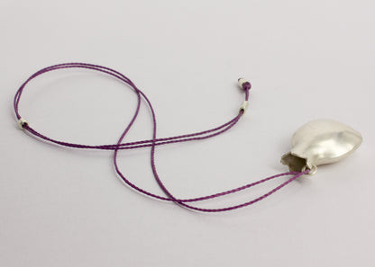 RK81: Pod pendant