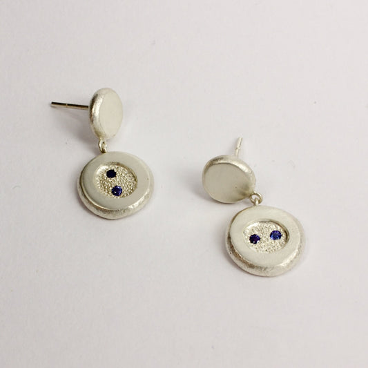 RMO46: Button stud earrings