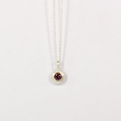 RMO81: Rhodolite garnet pebble pendant