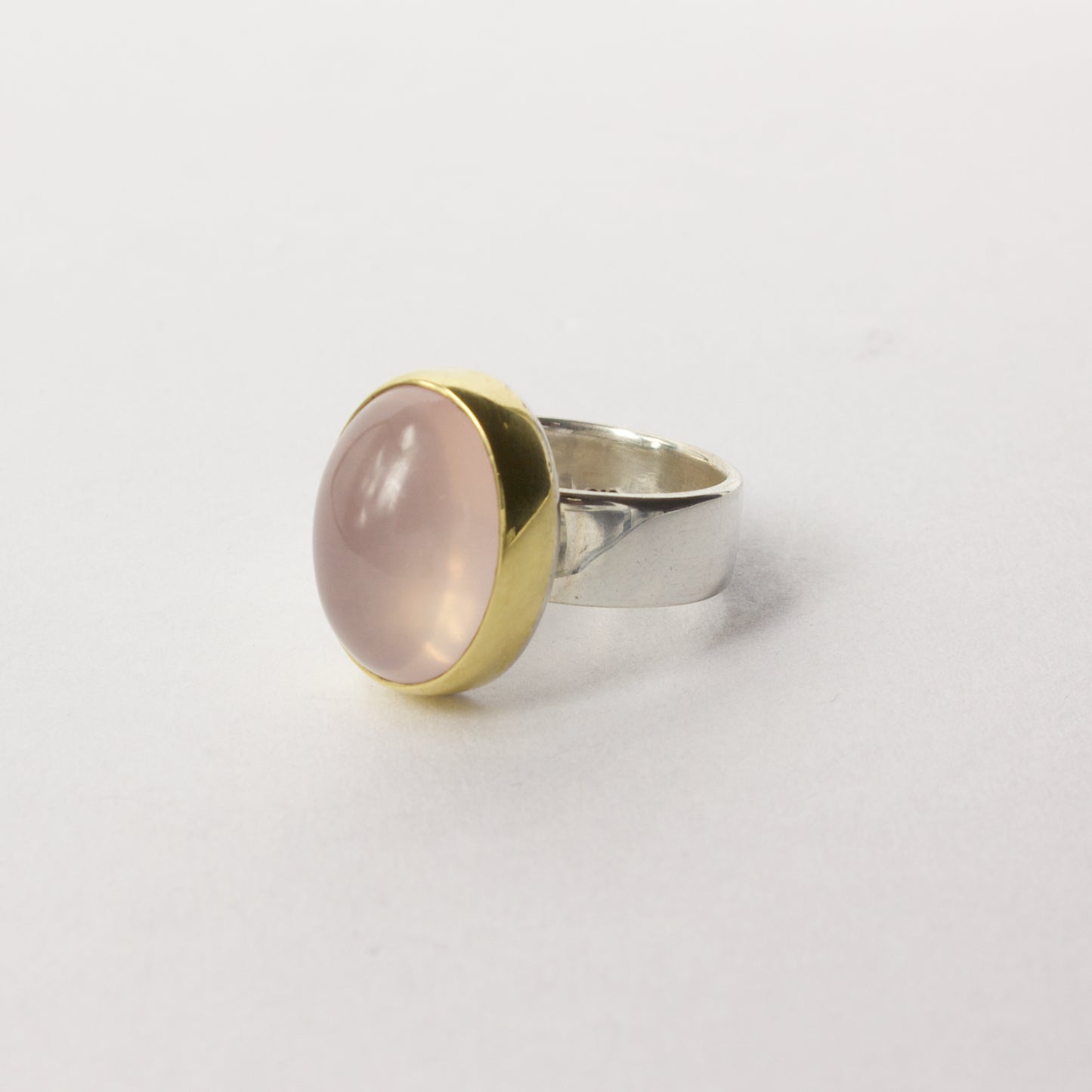 RW293: Rose quartz ring