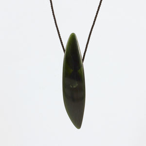 SM249: Tangiwai pounamu pin pendant