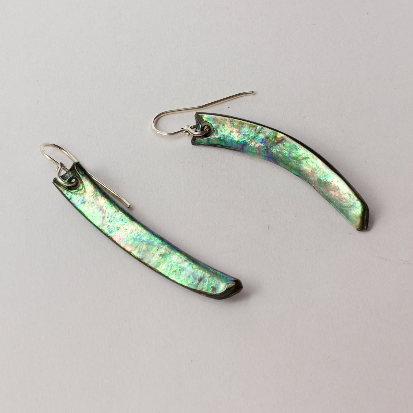 SM260: Pāua pin shape earrings
