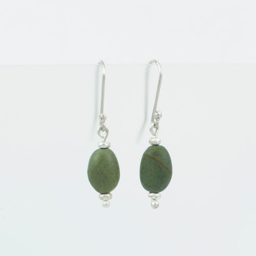 ACT249: Stone earrings