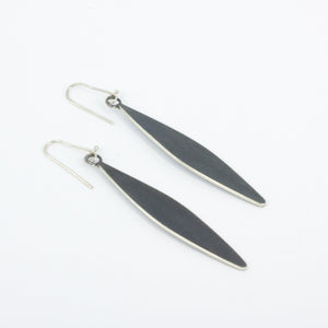 DH250: Leaf form earrings, oxidised