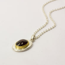 DM937B: Large garnet pendant