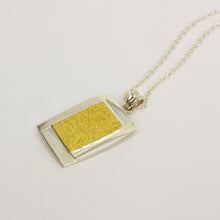 DM954B: Faceted Text-Ure pendant