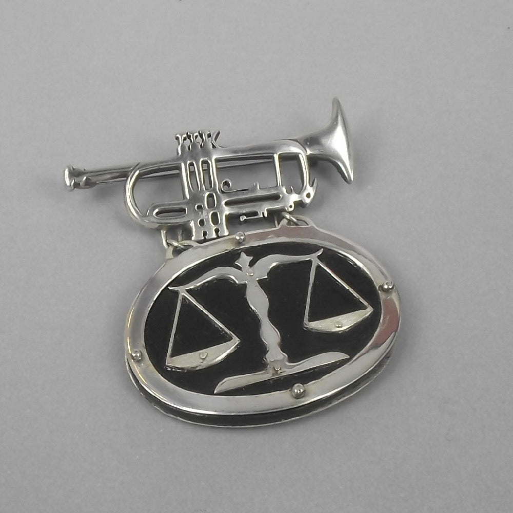 NG56: Famine brooch