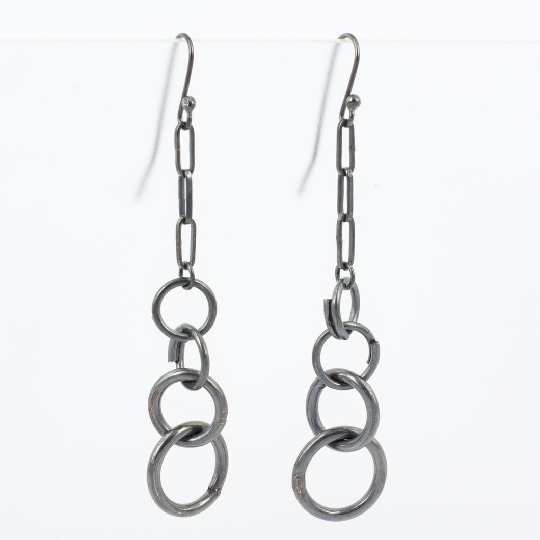 FS157: Chain drop earrings